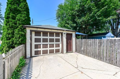 3425 95, Milwaukee WI 53222-3555 exterior