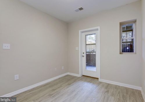 1329 10 St, Washington DC 20002-3718 exterior