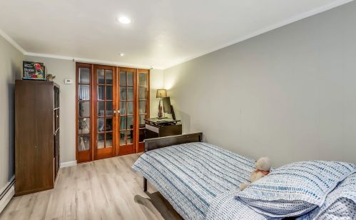 255 Melville Rd, Huntington Station NY 11746-7602 exterior