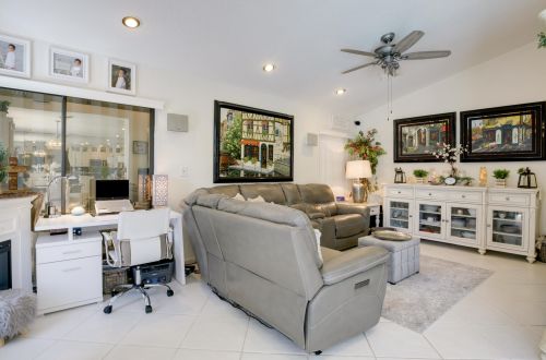 2414 30 Rd, Boca Raton FL 33431-6370 exterior