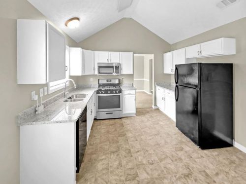 1871 Demilio Dr, Lithonia GA  30058-6505 exterior