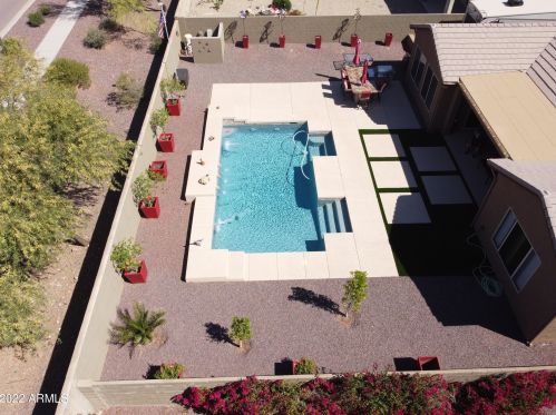 44008 50 Ln, Phoenix AZ 85035-2017 exterior