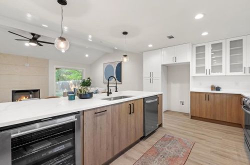 5006 Buffalo Pass, Austin TX 78745-2832 exterior