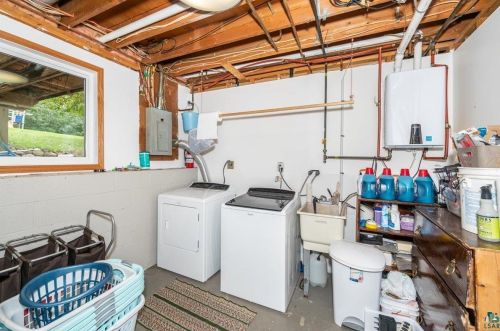 120 Quince St, Duluth MN 55811-3338 exterior