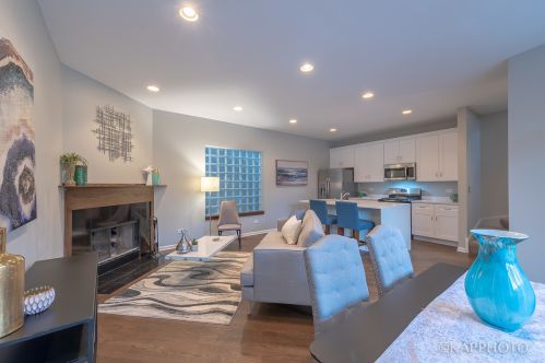 957 Honore St, Chicago IL 60657-2007 exterior