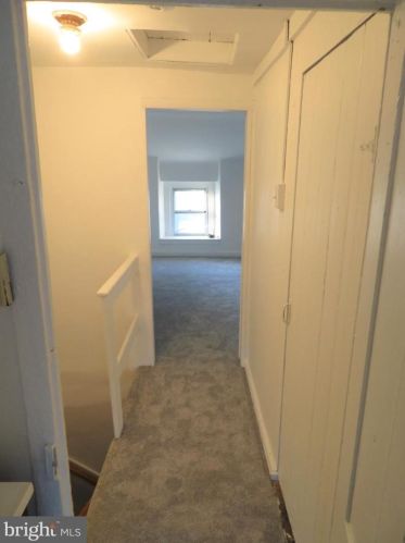 123 Levering St, Philadelphia PA 19127-1403 exterior