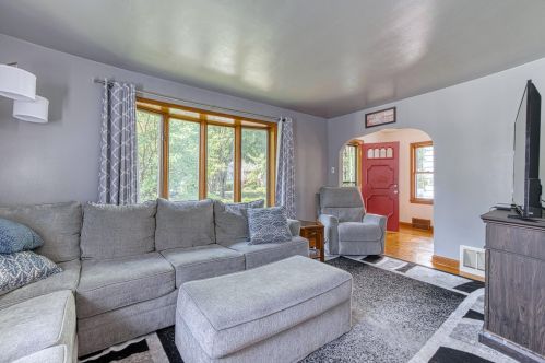 3650 14th St, Milwaukee, WI 53206-2949