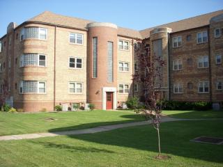 5821 Lindenwood Ave, Saint Louis MO  63109-1415 exterior