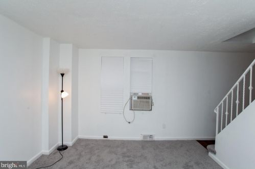 1407 Liberty St, Trenton NJ 08629-2214 exterior