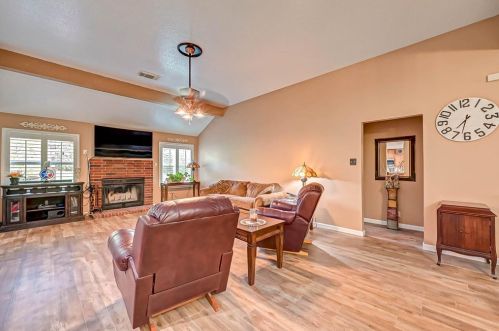 1198 Old Phelps Rd, Huntsville TX 77340-7294 exterior