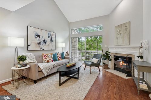 10828 Antigua Ter, Rockville, MD 20852-5523