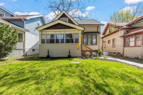 2226 51st St, Milwaukee WI  53208-1107 exterior