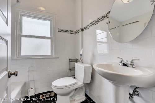 309 Elberon Ave, Red Bank NJ 07711 exterior