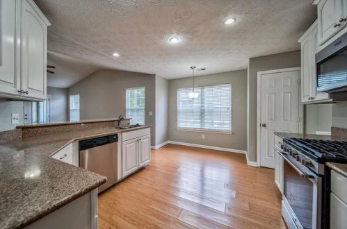 1249 Summerstone Trce, Austell GA 30168-6120 exterior