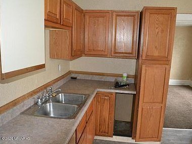 264 Merrill Ave, Meskegon MI 49441-2010 exterior