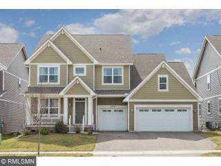 1079 Rosemary Cir, Chaska MN  55318-4634 exterior