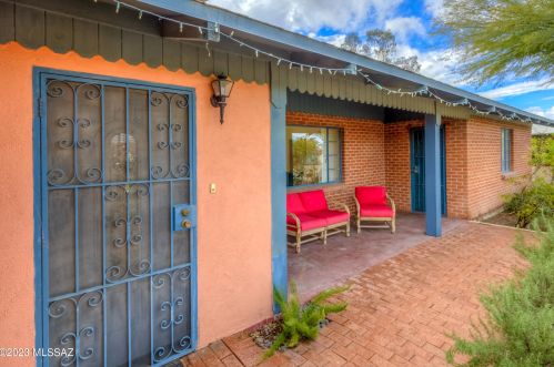 2130 Hampton St, Tucson AZ 85712-2312 exterior
