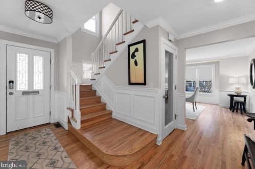 8904 1st Ave, Silver Spring MD 20912-4654 exterior