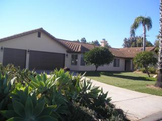 474 Ali Way, Fallbrook CA  92028-3900 exterior