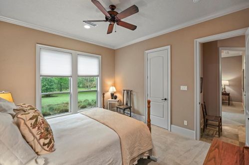 2200 Spg Br Rd, Montgomery TX 77316-2503 exterior