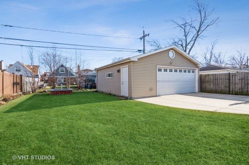 2041 74 Ct, Chicago IL 60707-3111 exterior