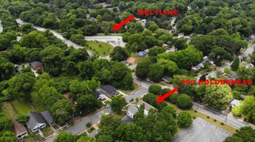 300 Holderness St, Atlanta GA 30310-1306 exterior