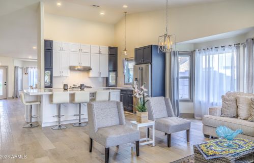 4333 Angela Dr, Phoenix AZ  85032-2282 exterior