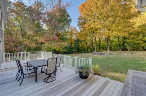 128 Tobacco St, Exeter CT 06249-1626 exterior