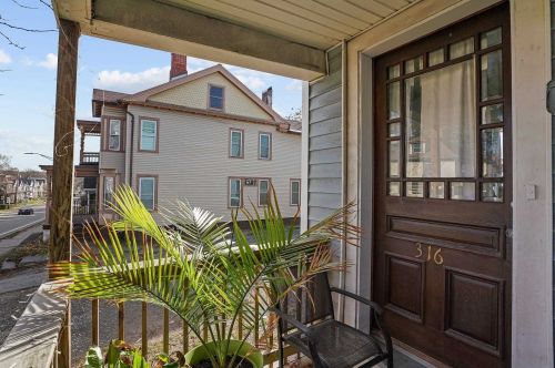 316 Church St, Poughkeepsie, NY 12601-4204