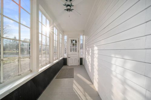 214 Woodward Ave, Big Rapids MI  49307-1750 exterior