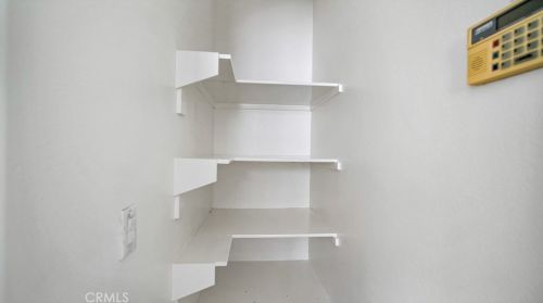 2940 Nau Ave, Tustin CA 92782-3377 exterior