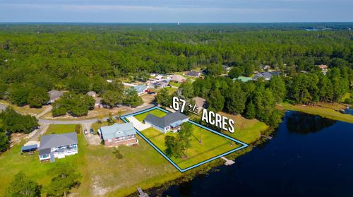 220 Hidden Lk Trl, Defuniak Springs FL 32433-3202 exterior