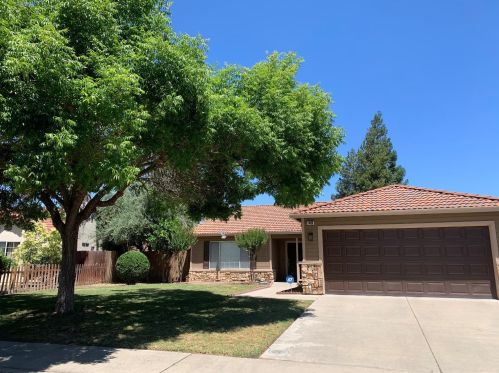 1489 Joett Dr, Turlock, CA 95380-3089