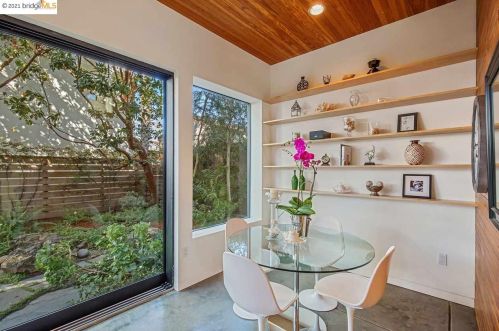 1441 Fairview St, Berkeley CA 94703-2442 exterior