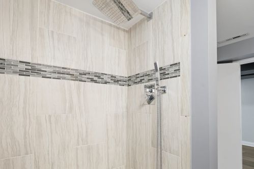 9623 Parnell Ave, Chicago IL 60628-7453 exterior