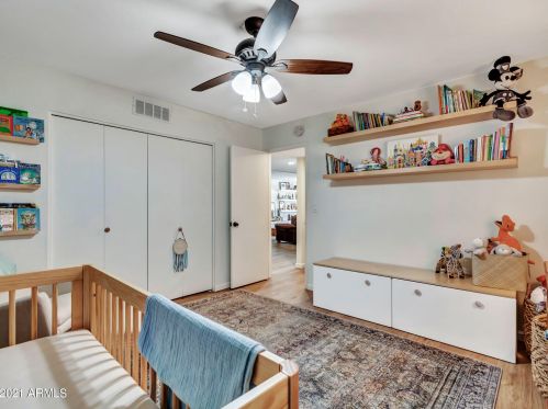 5666 12 St, Phoenix AZ exterior