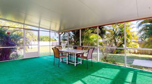 765 Byron St, Fort Pierce FL 34983-1921 exterior