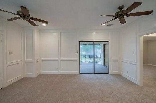 8102 Malardcrest Dr, Humble TX 77346-6127 exterior