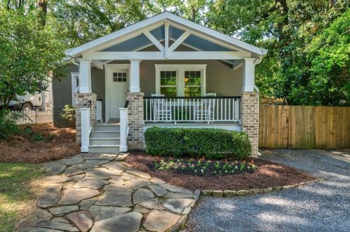 530 Deering Rd, Atlanta GA 30309-2267 exterior