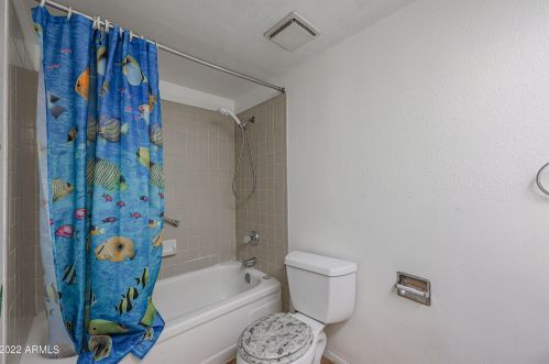 8831 Elm St, Phoenix AZ 85016-4839 exterior