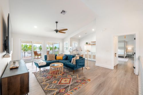 1234 Indian River Dr, Fort Pierce FL  34950-5417 exterior