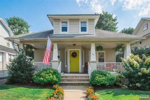 184 Llewellyn Ave, Paterson, NJ 07506-2619