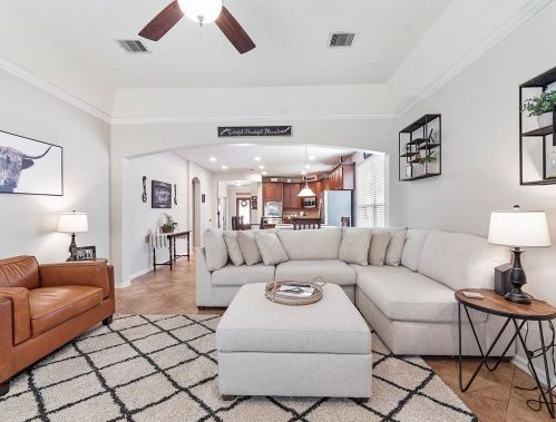 17415 Rainer Vly Ln, Humble TX 77346-8249 exterior