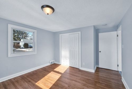 139 Maebeth St, Springfield MA 01119-2414 exterior