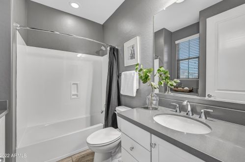 923 Kaibab Dr, Chandler AZ 85248 exterior