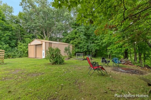 714 State St, Belding MI  48809-9214 exterior