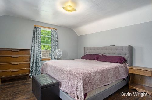 2412 Mccracken St, Meskegon MI 49441-1445 exterior