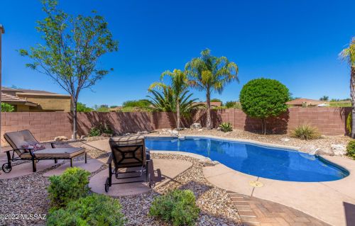 11779 Mesquite Holw Dr, Tucson AZ 85737-7350 exterior