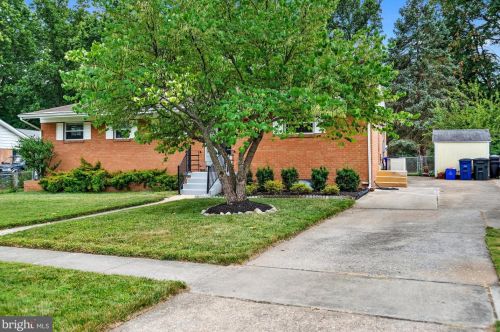 1007 Downs Dr, Silver Spring, MD 20904-2029