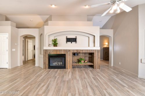 2245 Rio Vistoso Ln, Tucson AZ 85755-1911 exterior